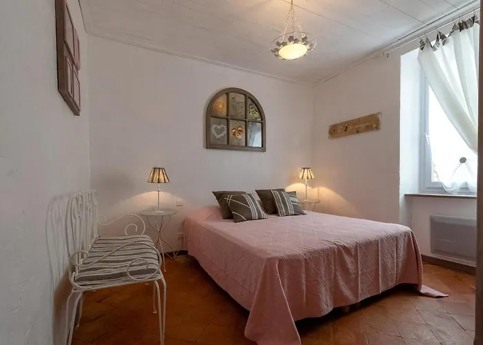 Le Vieux Tilleul - Maison De Casa vacanze